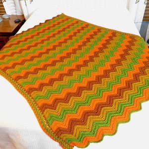 Vintage Autumnal Multicolor Chevron Afghan Throw Zig Zag 56'x 45"